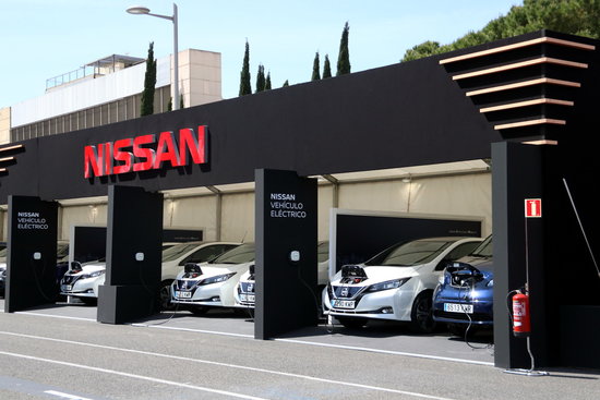 Nissan electric cars on display at Barcelona's car show 2019 (by Maria Belmez)